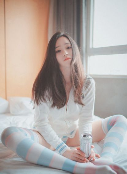 成人欧美不卡在线观看_720高清在线